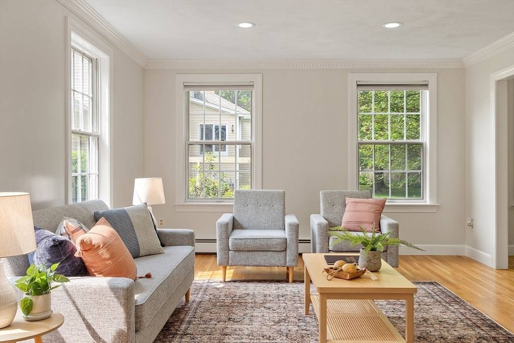 North Andover, MA 01845,54 Kara Dr
