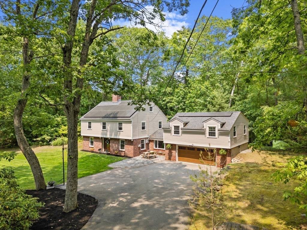 Boxford, MA 01921,21 Sunrise Rd
