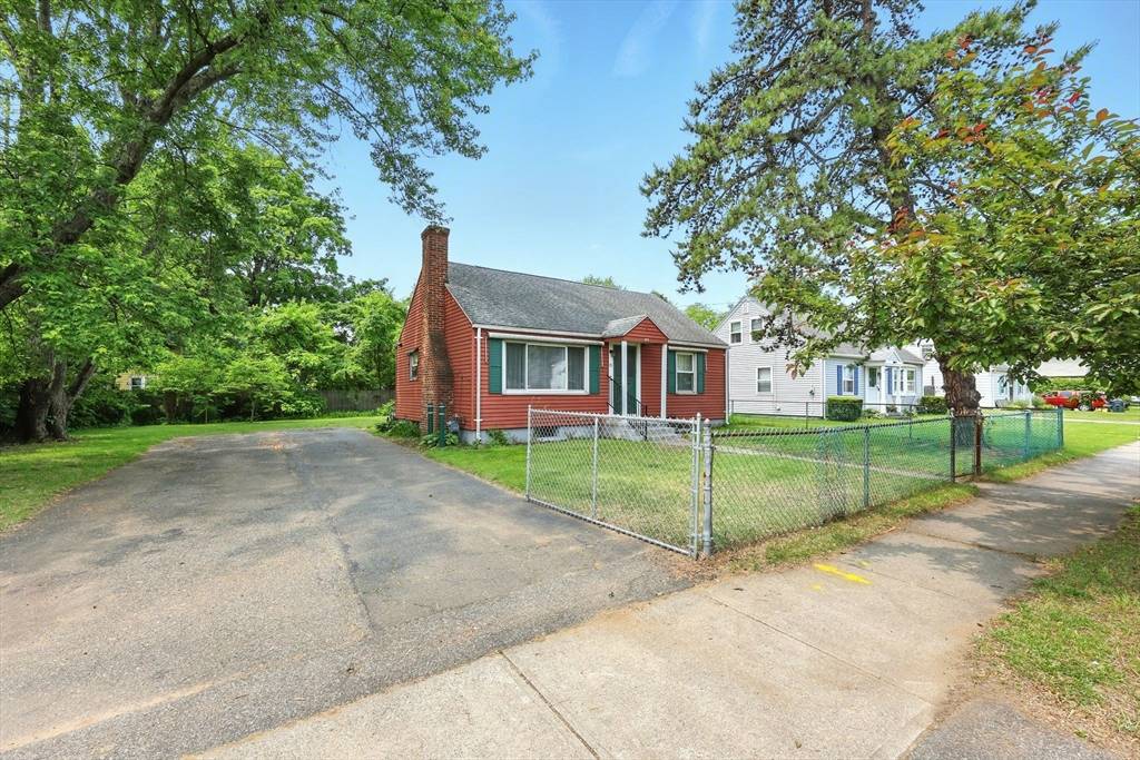 Springfield, MA 01104,89 East St