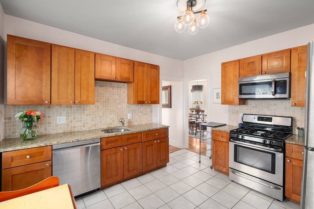 574 Ashmont Street #1 Boston, MA 02122