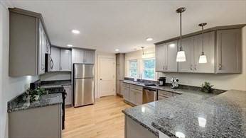 Lexington, MA 02420,53 Vine Street #53