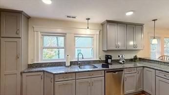 Lexington, MA 02420,53 Vine Street #53