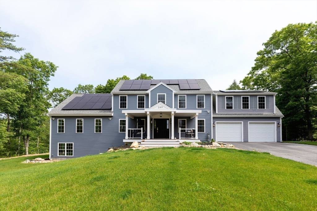 Plymouth, MA 02360,249 Little Sandy Pond Rd