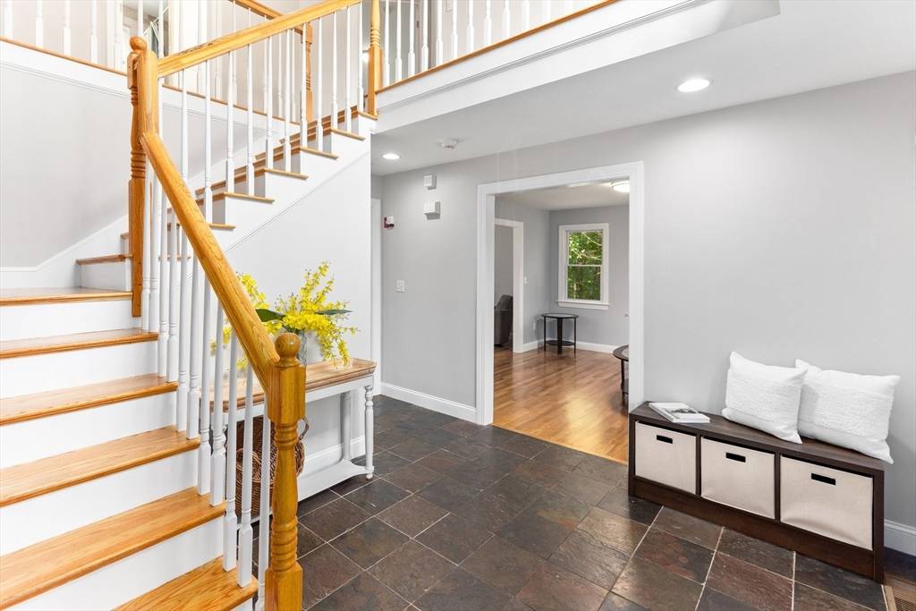 34 Purchase St Easton, MA 02375