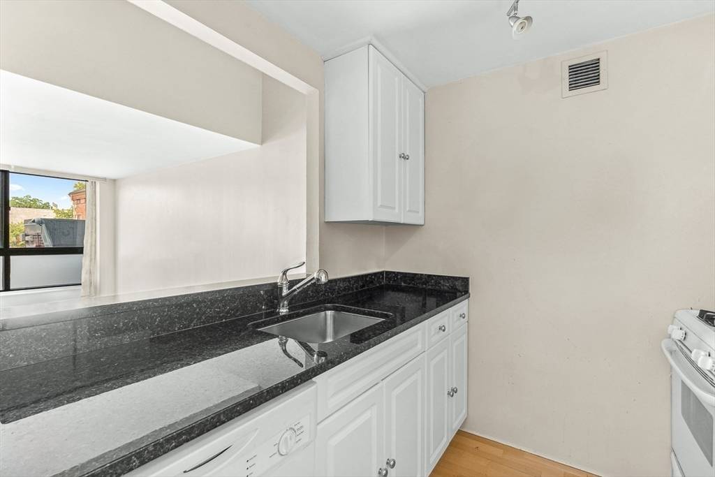 42 8th St #1307 Boston, MA 02129
