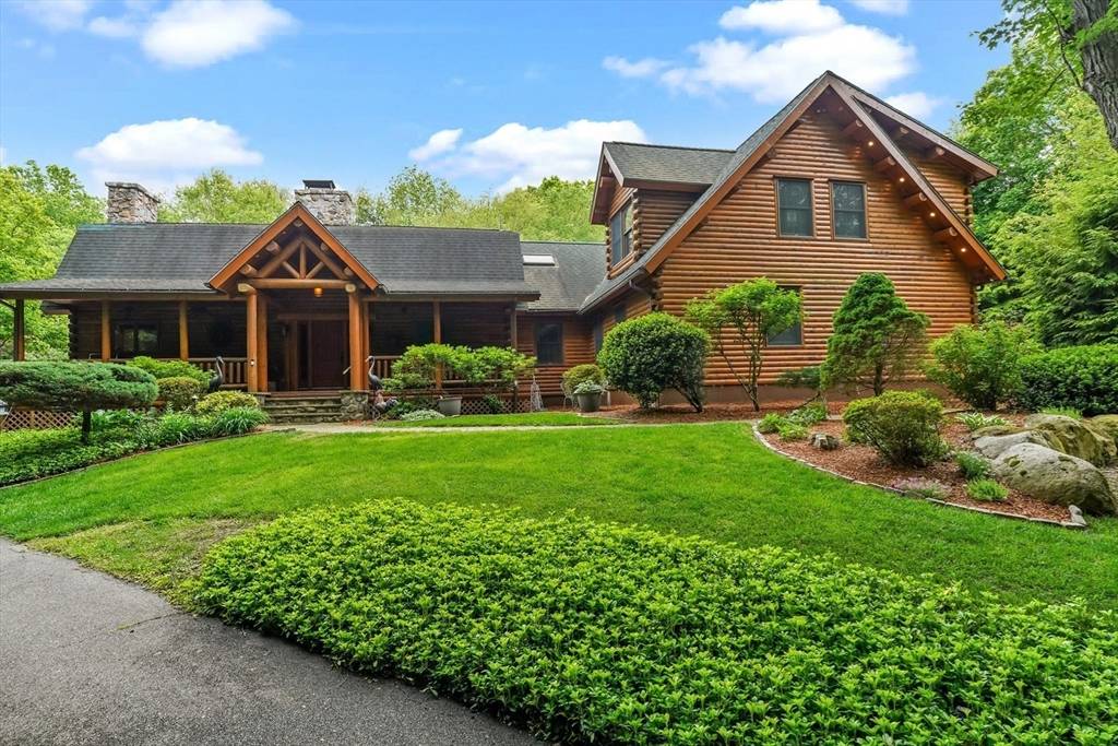 Berkley, MA 02779,43 Porter St