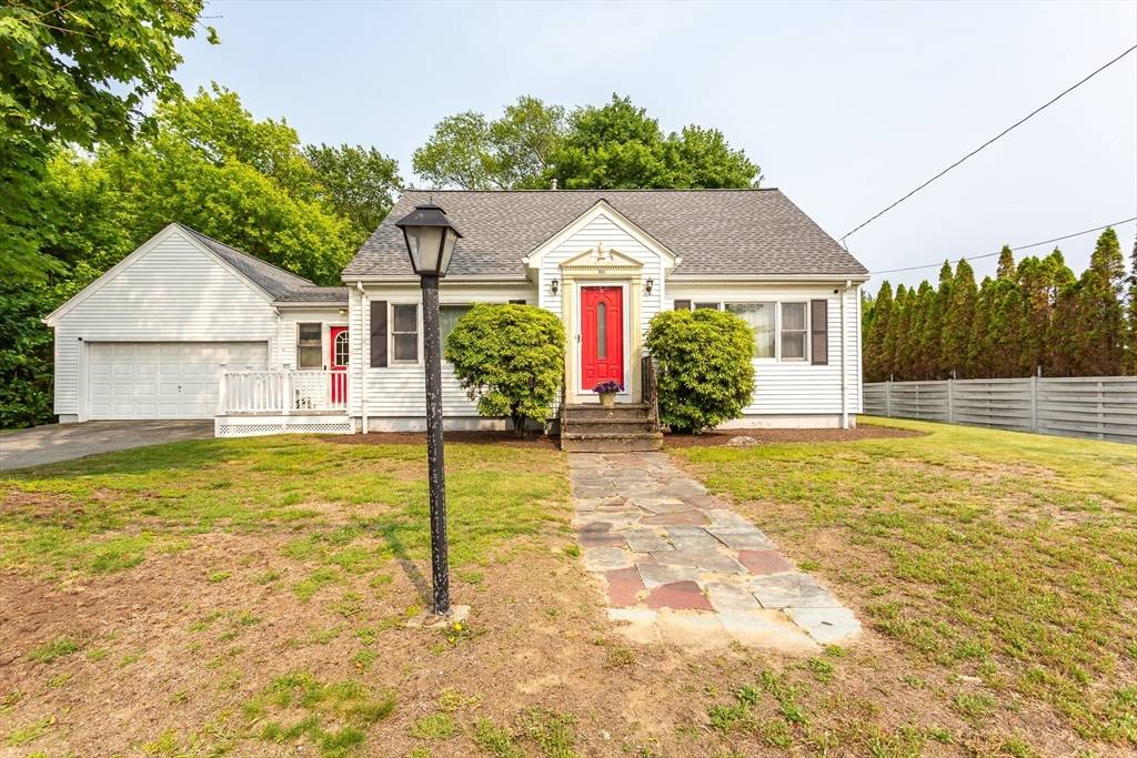 Somerset, MA 02725,804 Lees River Ave