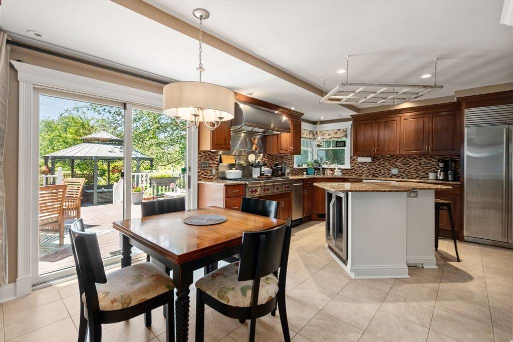 Swansea, MA 02777,126 Jaffrey Street