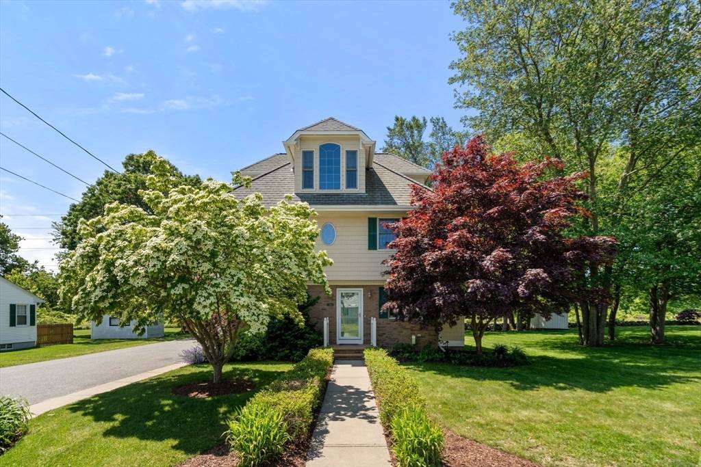 Swansea, MA 02777,126 Jaffrey Street