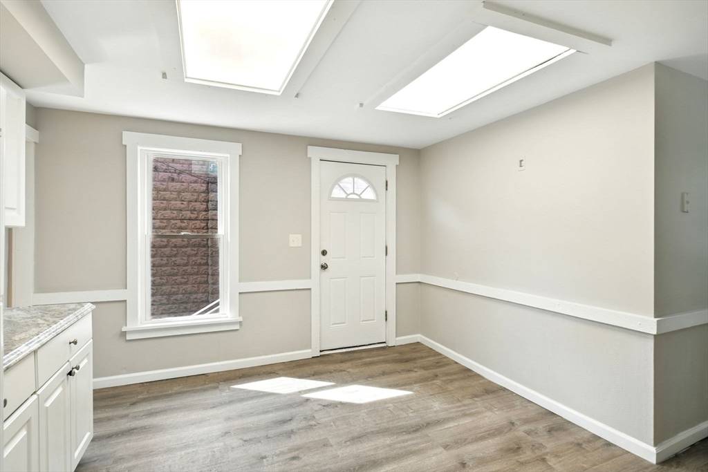 12-14 Kendall St Springfield, MA 01104
