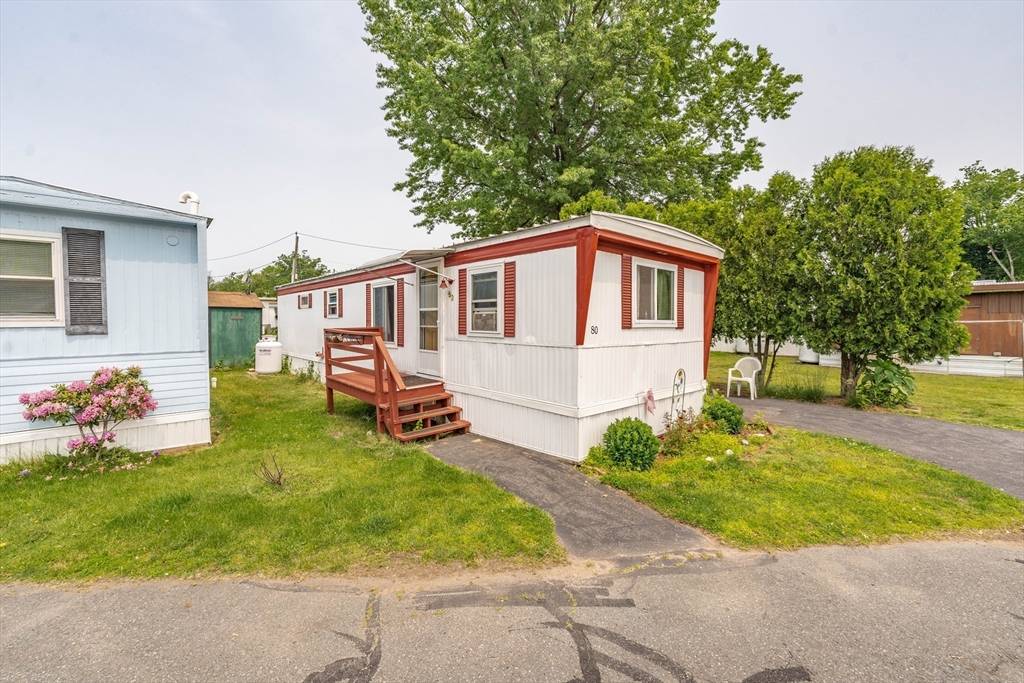 Springfield, MA 01151,93 Grochmal Ave U: 80