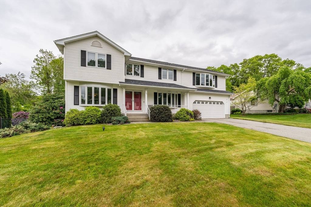 Chicopee, MA 01020,35 Dejordy Ln
