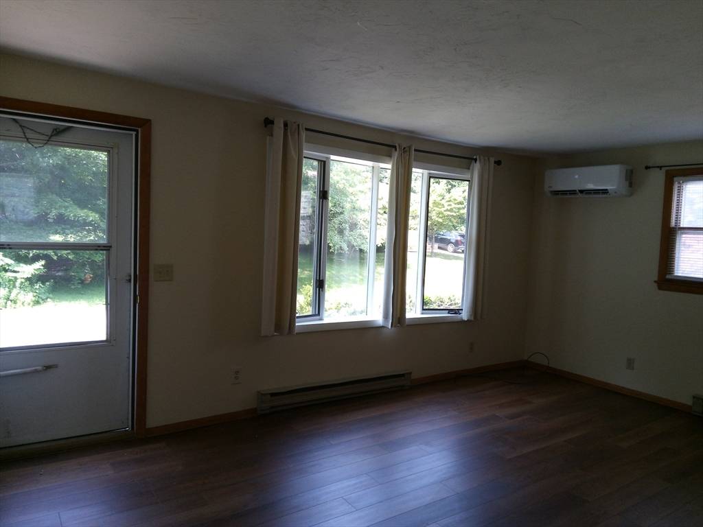 Worcester, MA 01606,24 Garrison Avenue