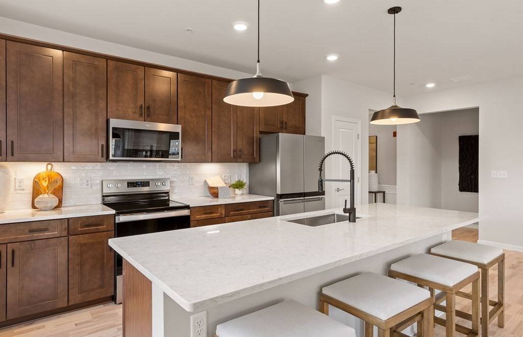 North Reading, MA 01864,320 Martins Landing #107