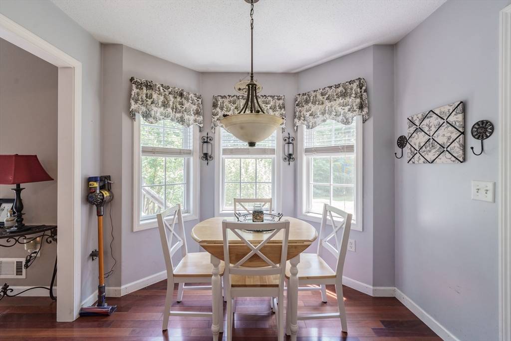 Monson, MA 01057,77 Old Reed Rd