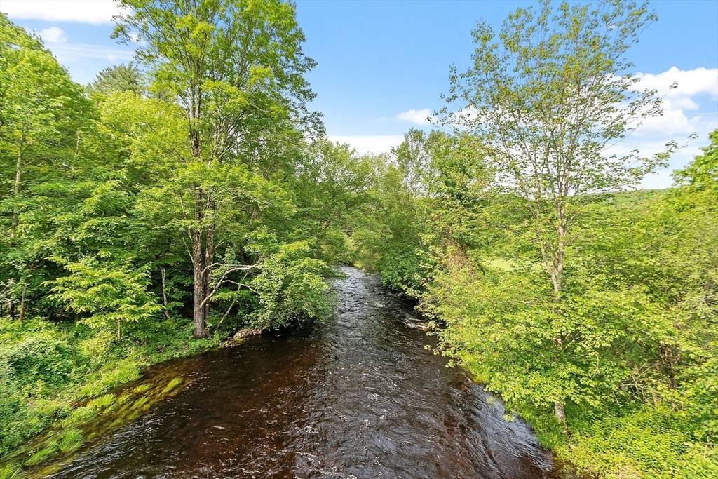 15 Tully Road Orange, MA 01364