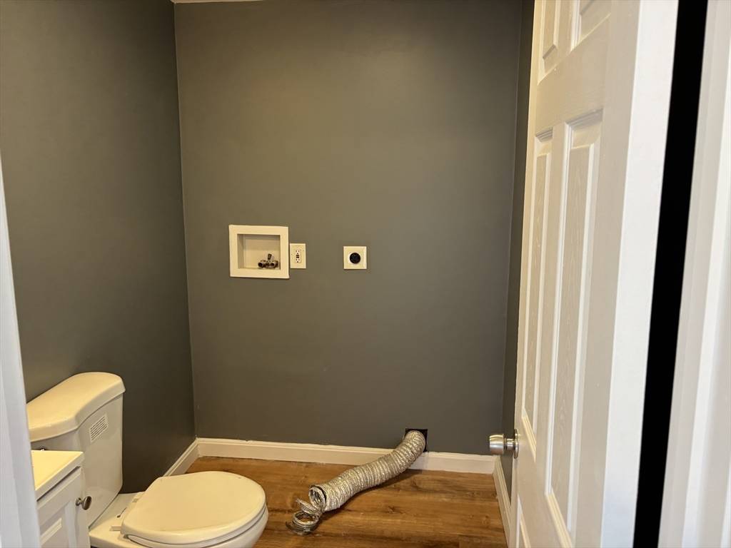 Tewksbury, MA 01876,352 Main Street #2