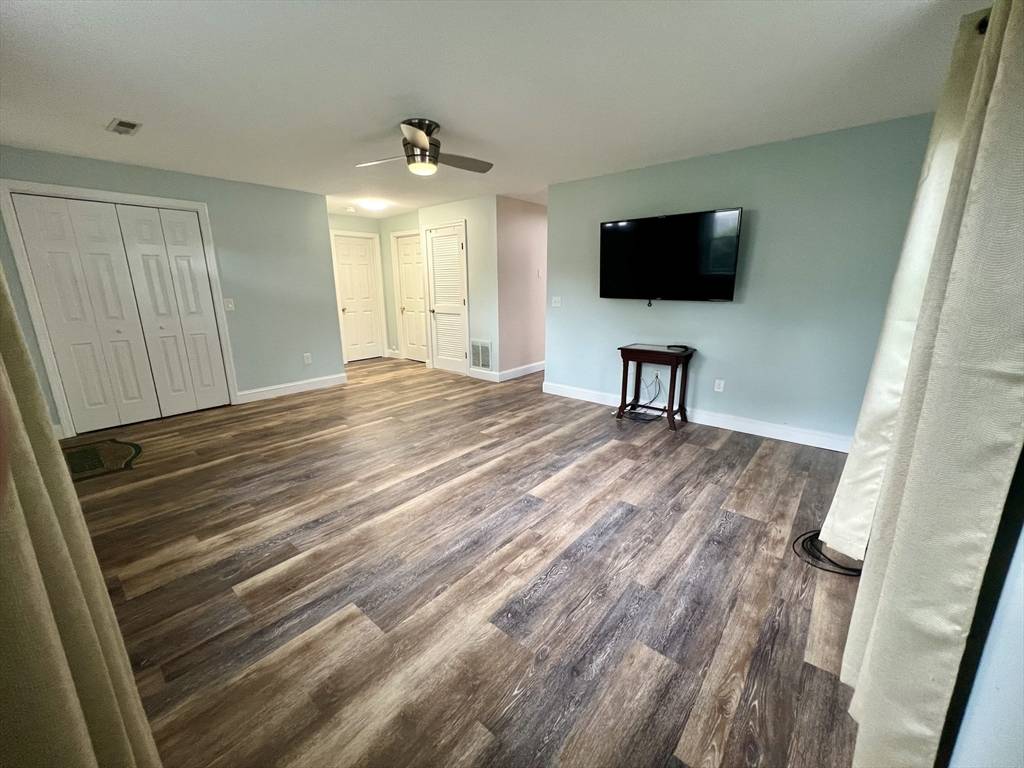 Pepperell, MA 01463,103 Main Street #19