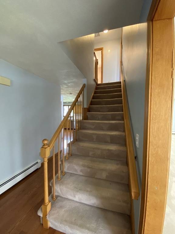 Waltham, MA 02452,31 Helen St. #SF