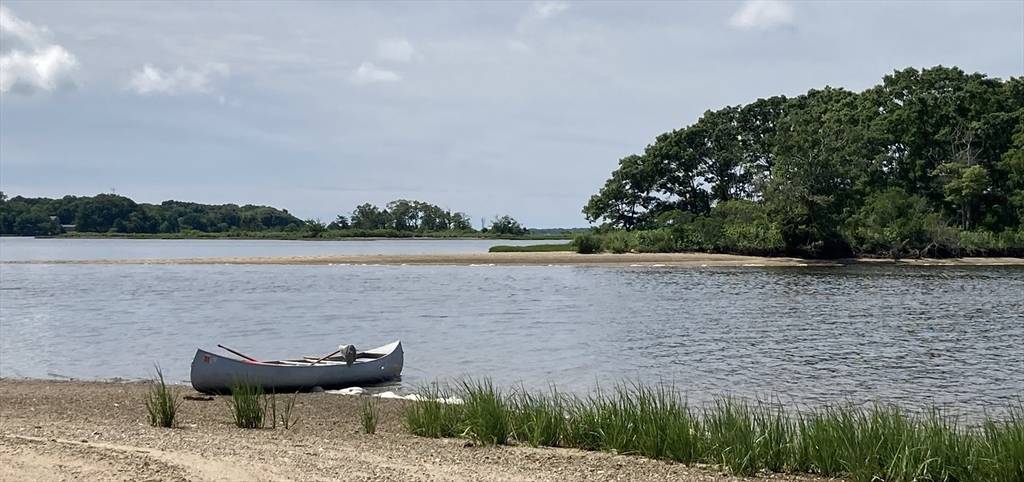 Westport, MA 02790,0 Pettey Lane