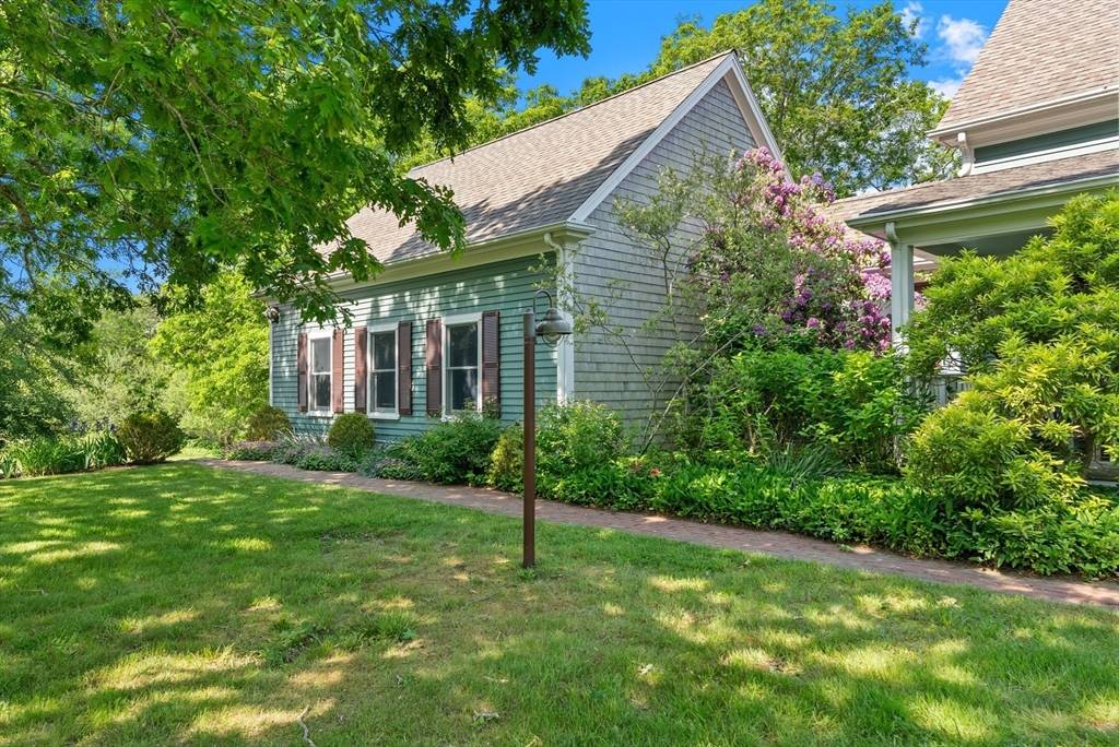 Tisbury, MA 02567,56 Bridle Path