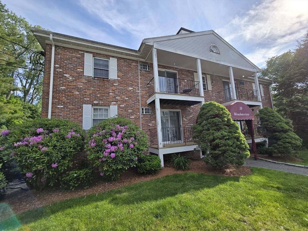 Wakefield, MA 01880,38 Bennett St #3A