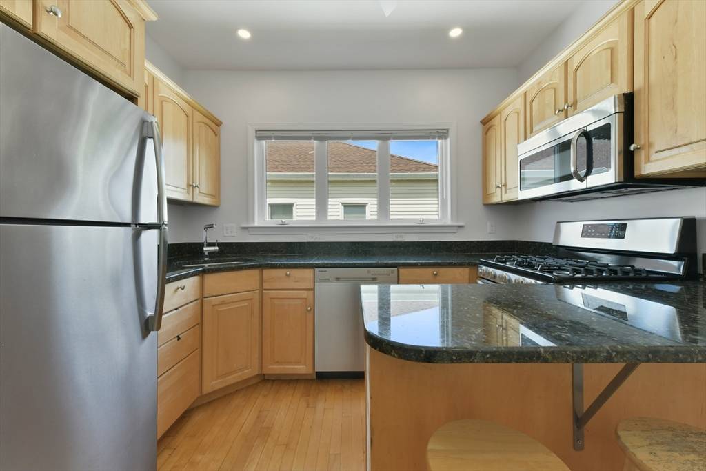Medford, MA 02155,46 Pinkham Rd #46