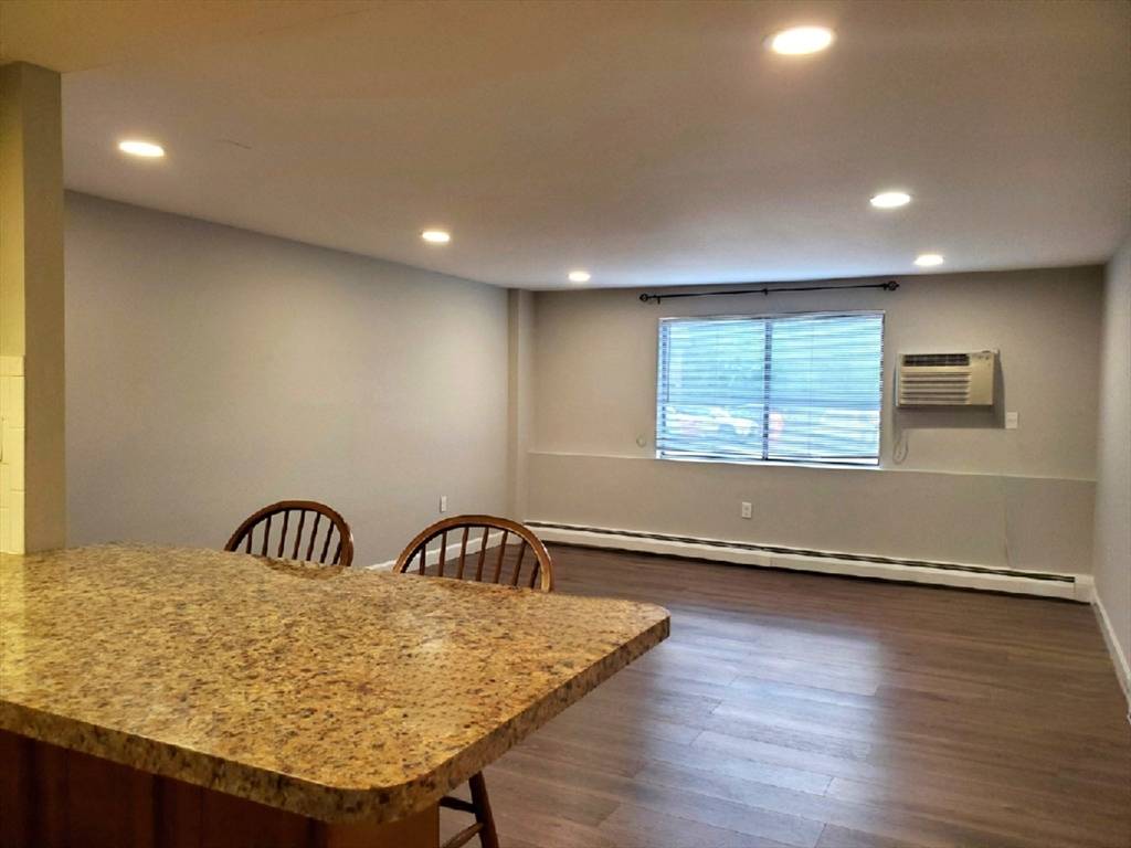Marlborough, MA 01752,688 Boston Post Rd E #102