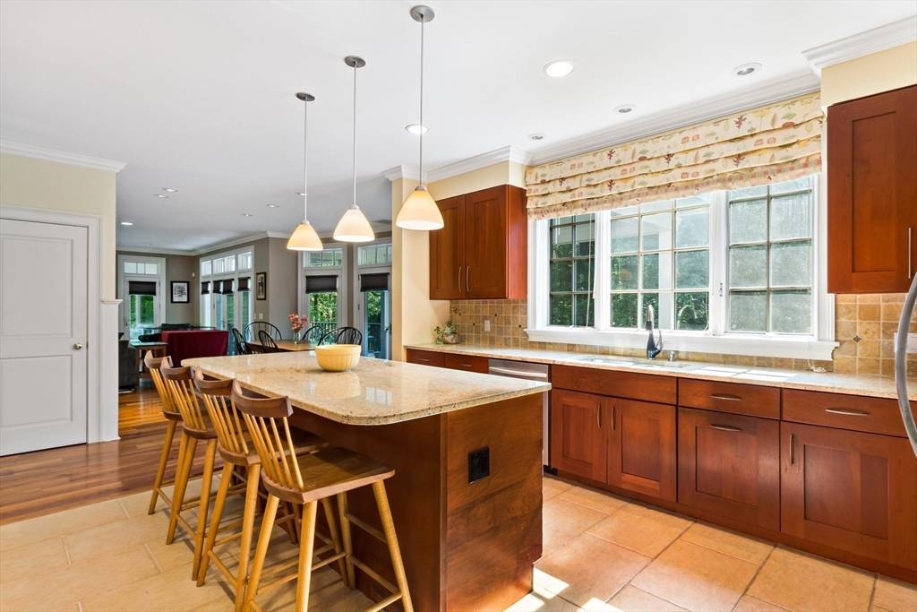Rehoboth, MA 02769,218 Pine St