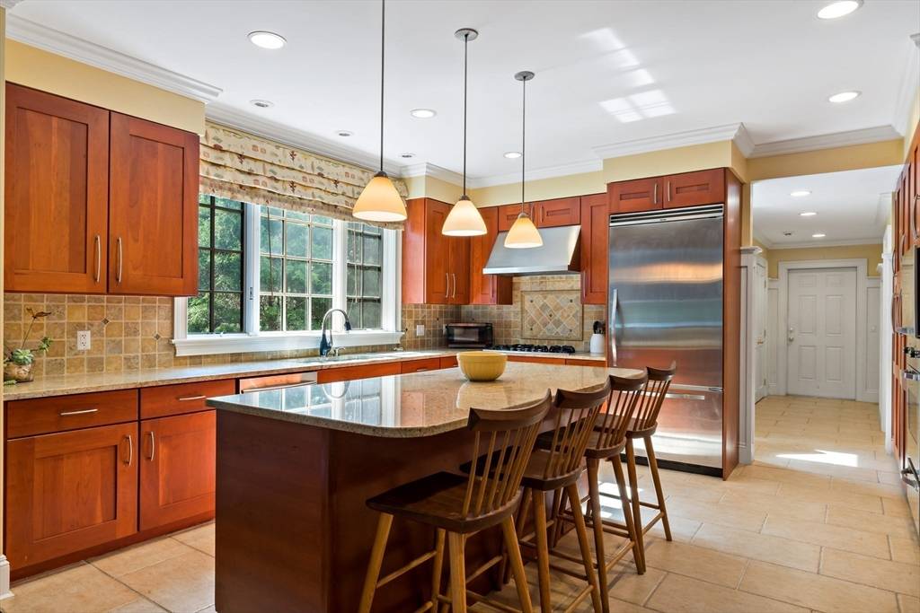 Rehoboth, MA 02769,218 Pine St