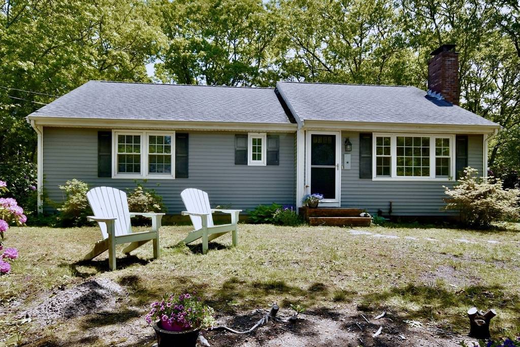 Bourne, MA 02559,4 Spinnaker Ln