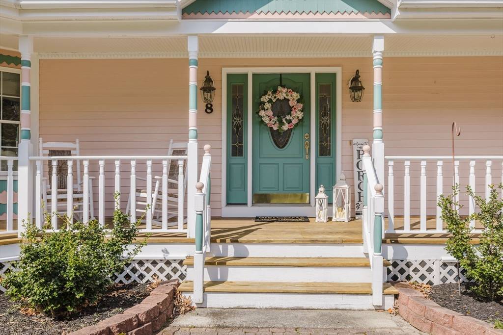 Berkley, MA 02779,8 Cotley St