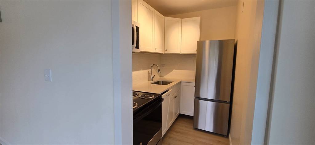 Cambridge, MA 02138,14 Concord Ave #312