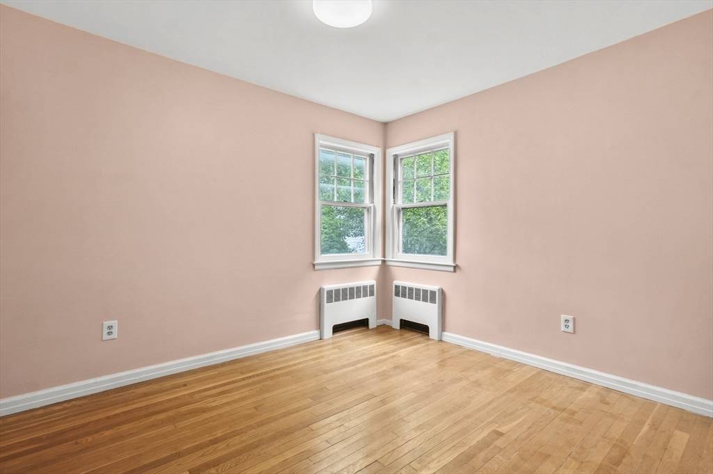 23 Ivan St Lexington, MA 02420