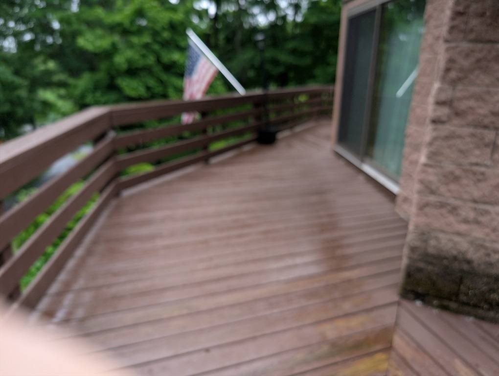 Hampden, MA 01036,7 Springhouse Road