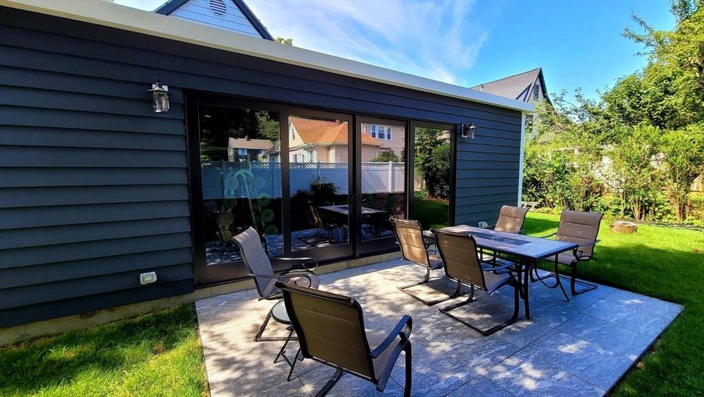 Arlington, MA 02476,9 Venner Rd