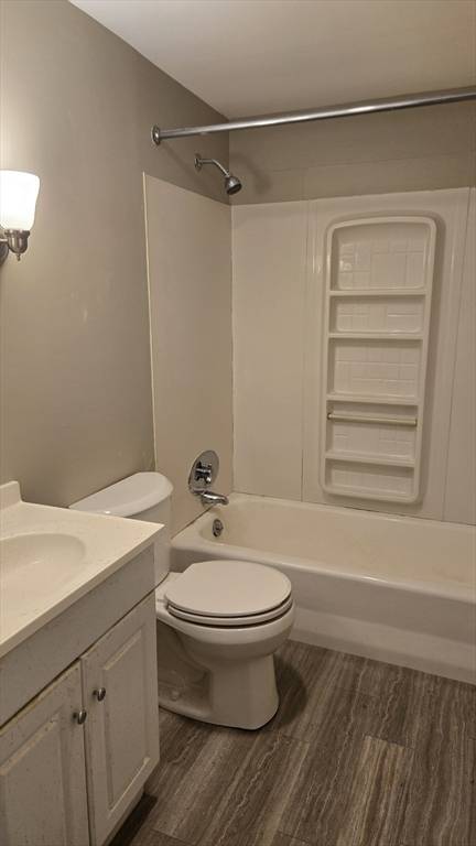 Stoughton, MA 02072,9 Benson Rd