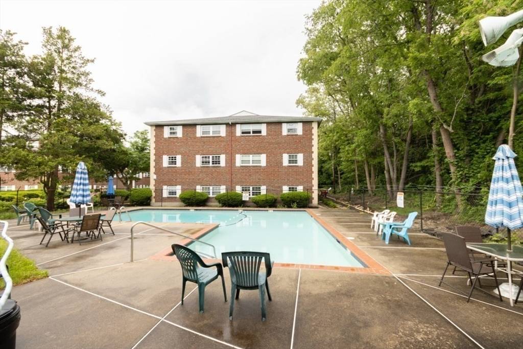 5 Cass St #12 Boston, MA 02132