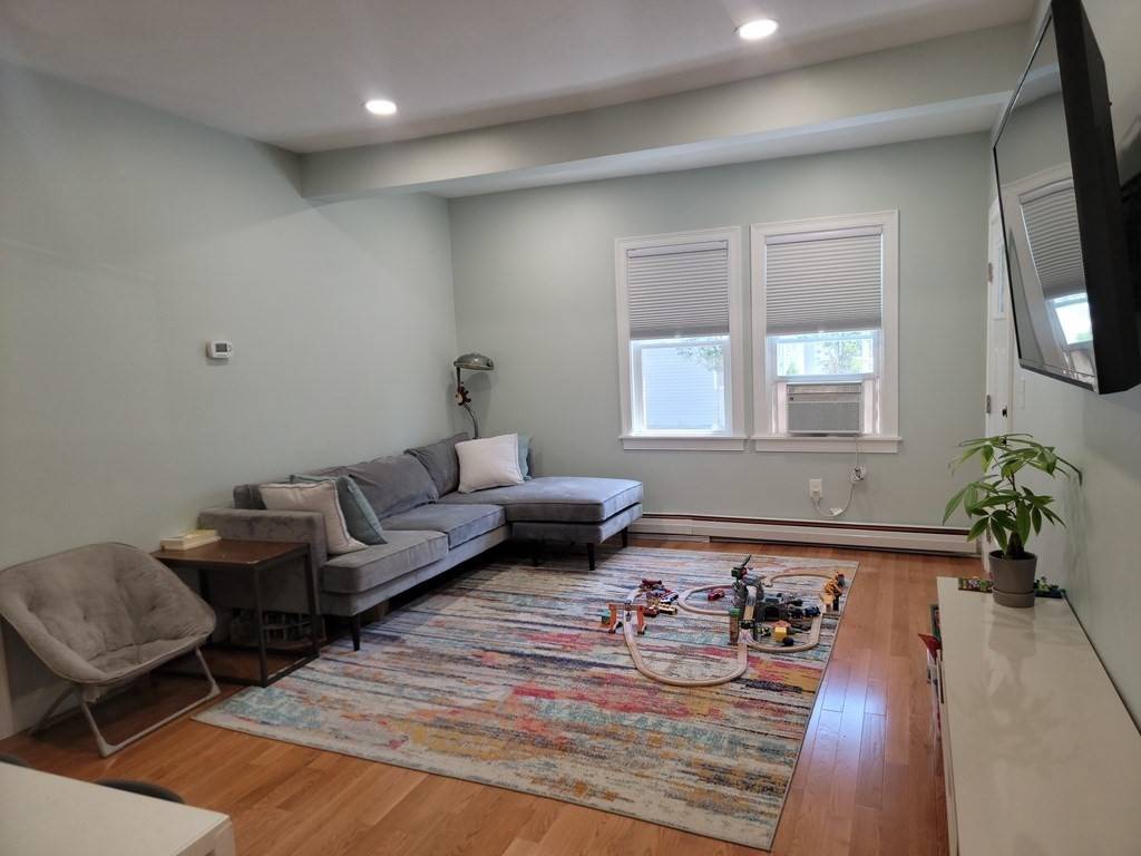 Dedham, MA 02026,13 Belknap St #111