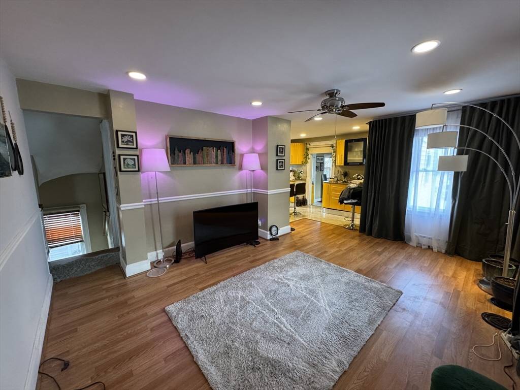 Norwood, MA 02062,18 Plimpton Ave #2