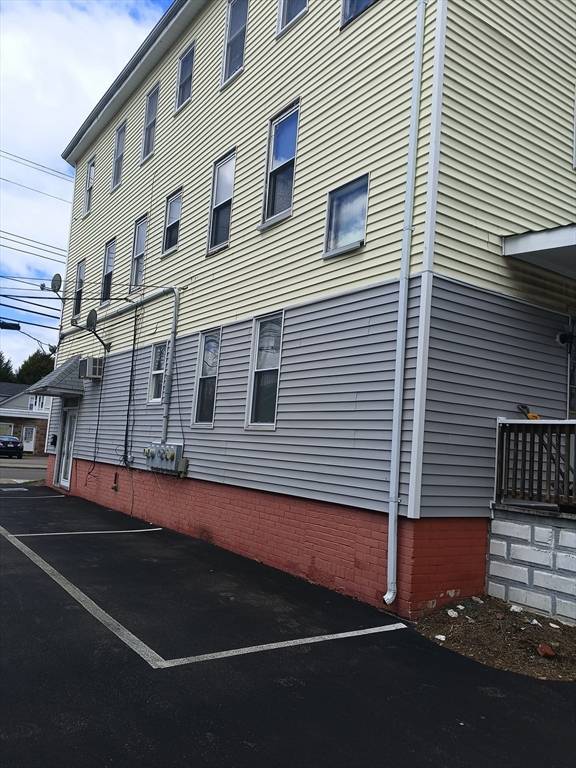 Attleboro, MA 02703,248 S Main St