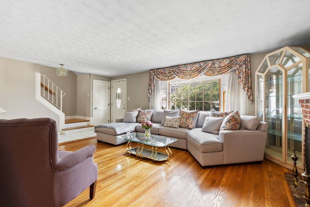 Everett, MA 02149,151 Estes St