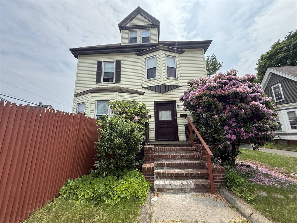 Lynn, MA 01904,156 Euclid Ave