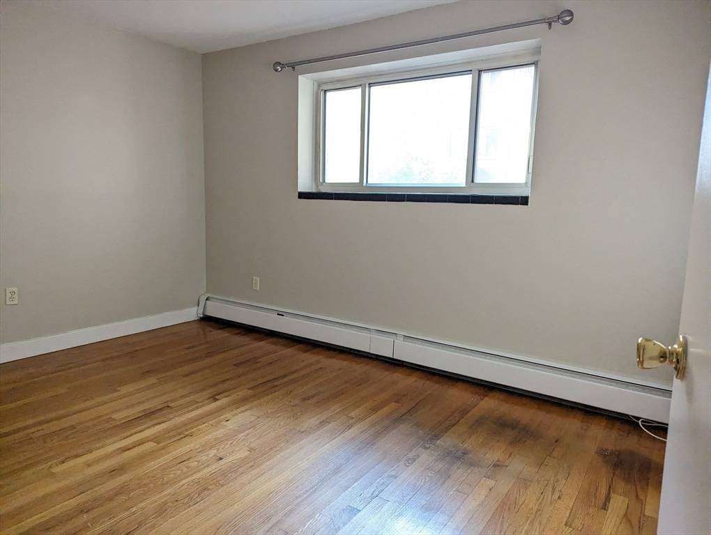 Boston, MA 02134,239 Kelton St #23