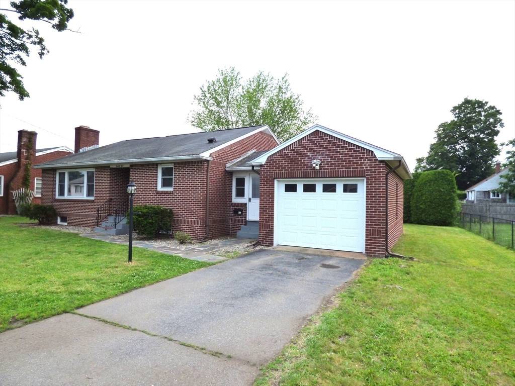 Ludlow, MA 01056,25 Williams St