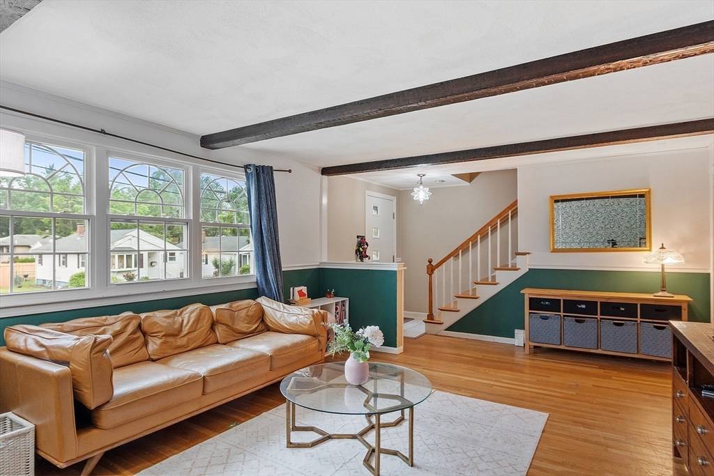 54 Rosemont Ave Waltham, MA 02451