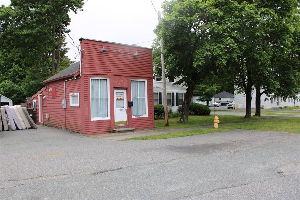 Abington, MA 02351,1353 Washington Street
