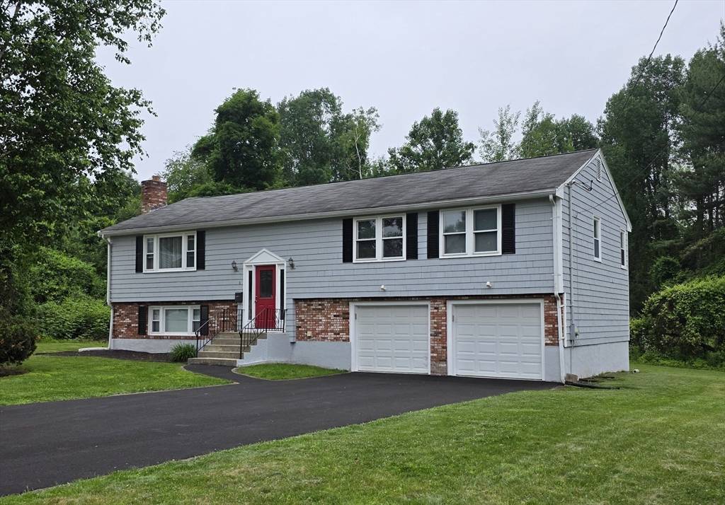 Framingham, MA 01701,4 Hickey Dr