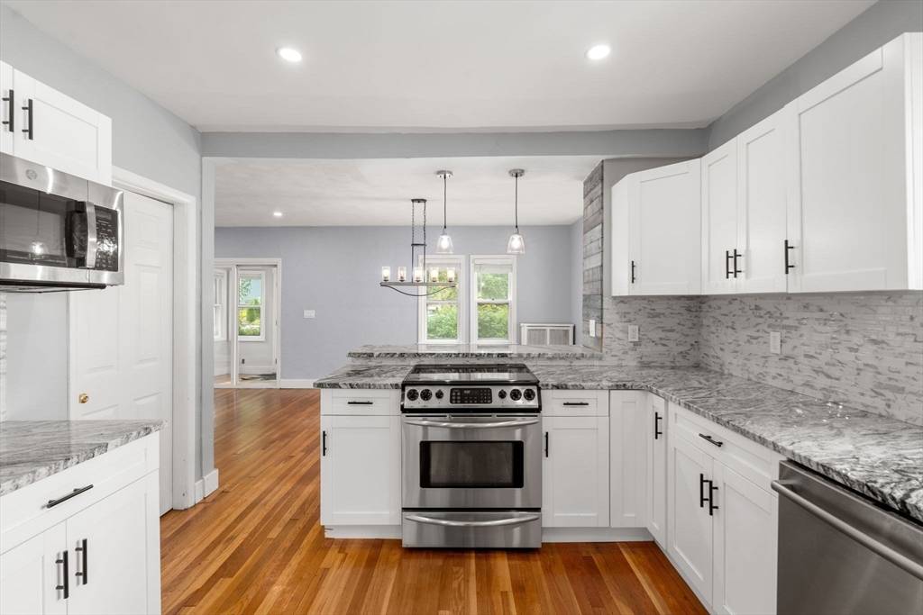 Medford, MA 02155,186 Brooks St