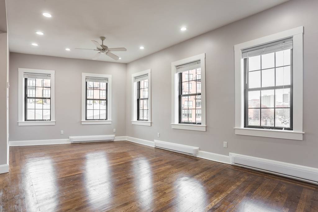 Boston, MA 02116,534 Tremont St. #6